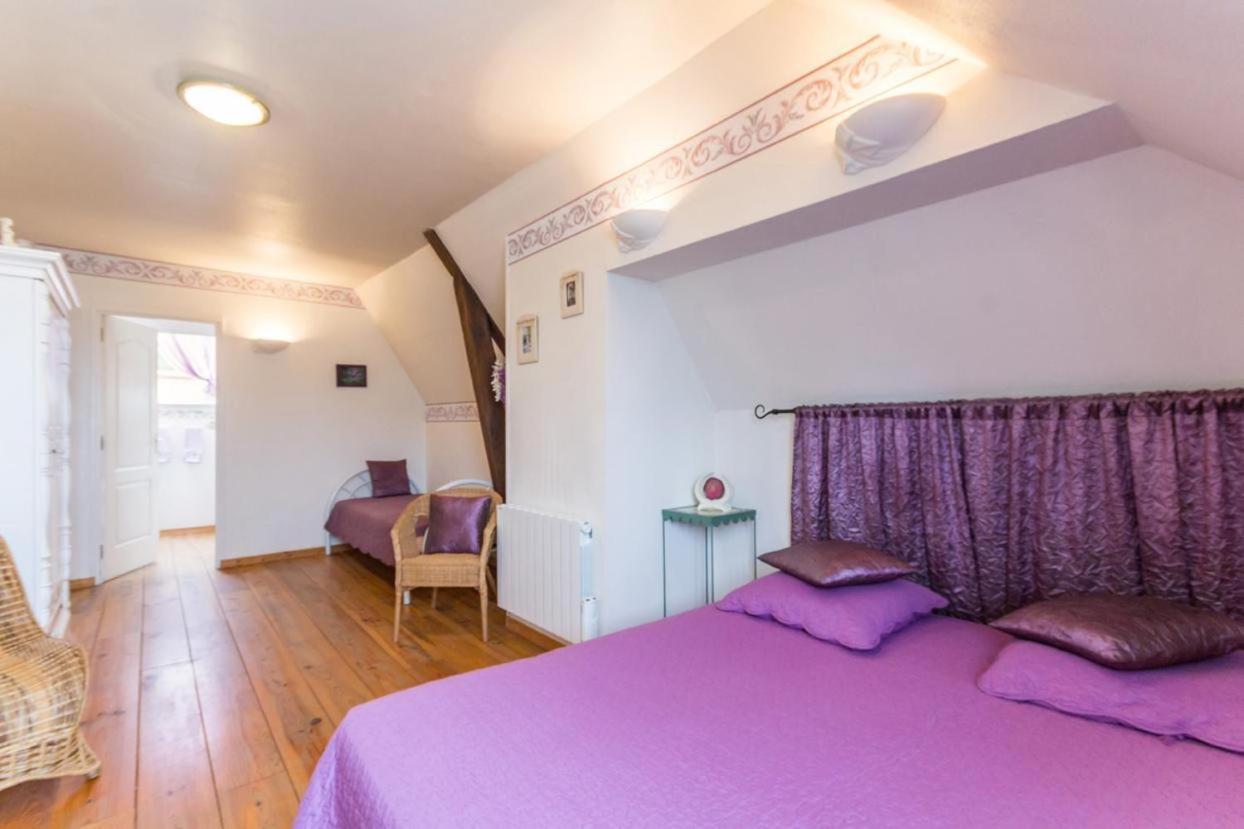 Les Trois Cornets Hotel Saint-Ouen-des-Champs Екстериор снимка